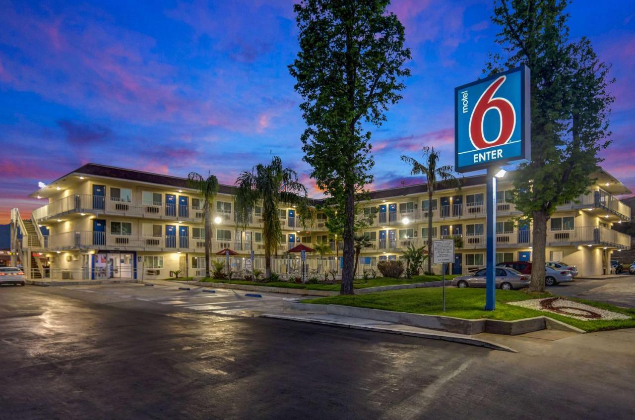 Motel 6-San Bernardino, Ca - North Serrano Village Eksteriør billede